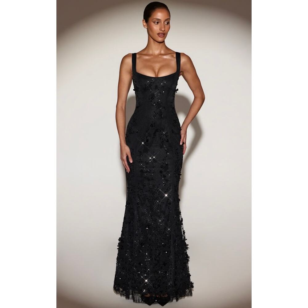 Oh Polly Vasanta Embellished Applique Soft-Scoop Corset Gown in Black size 4 - Picture 2 of 11